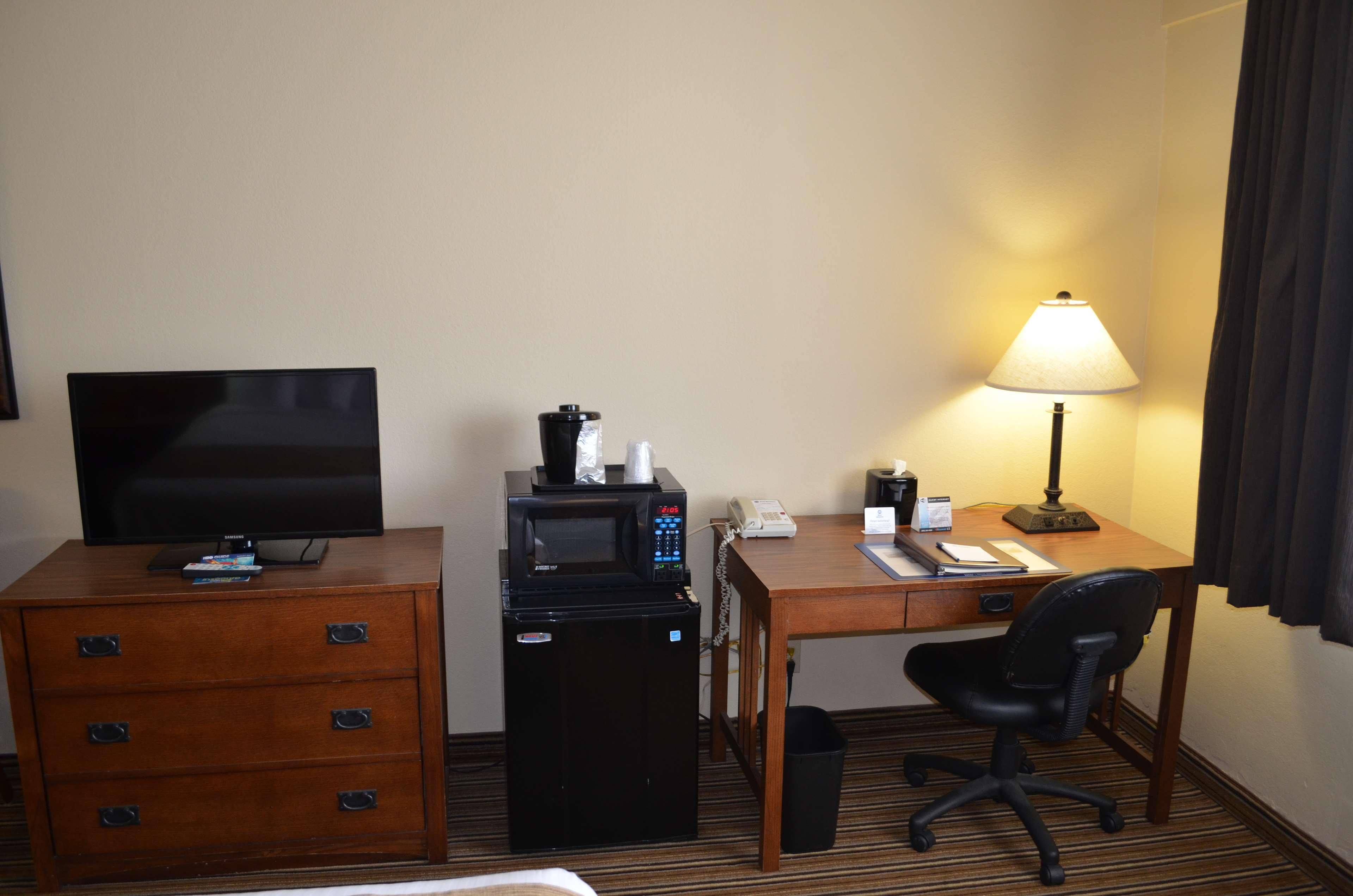Crossroads Hotel & Event Center Fort Dodge Bagian luar foto