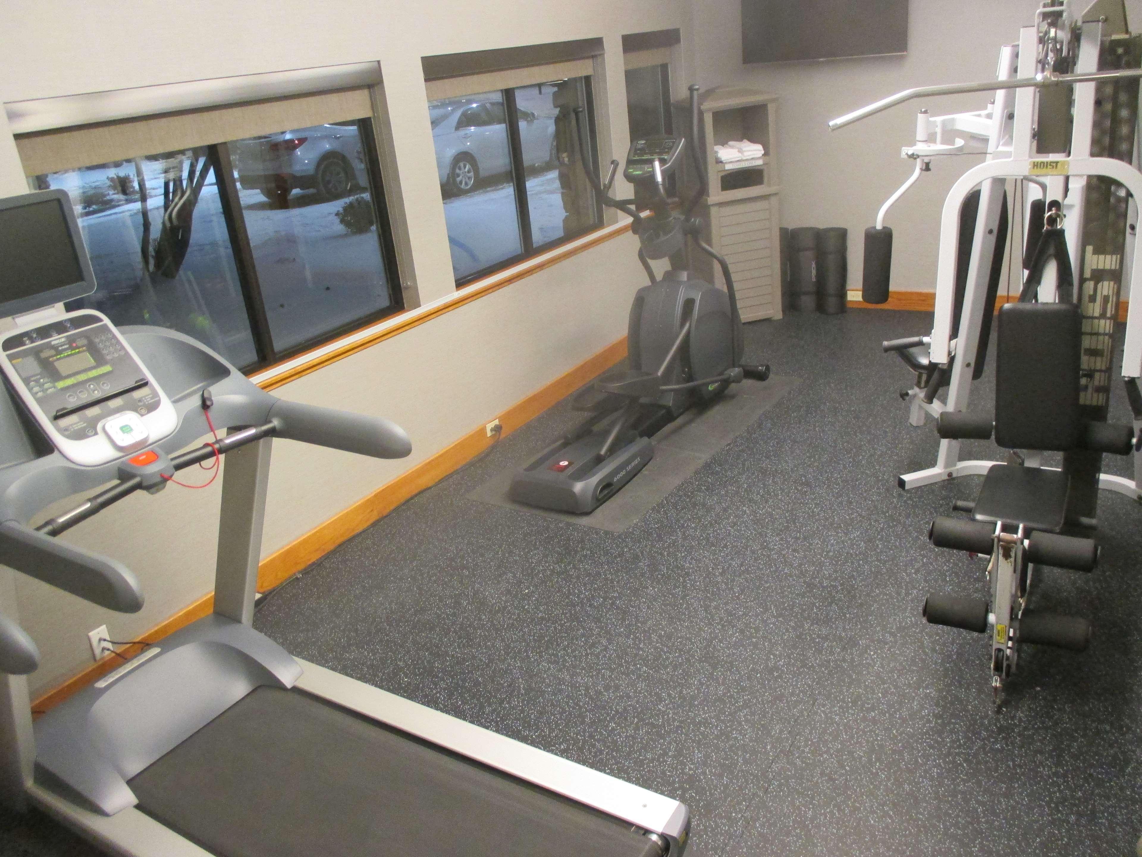 Crossroads Hotel & Event Center Fort Dodge Bagian luar foto